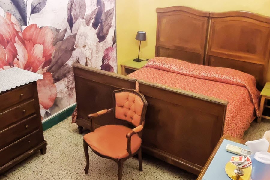 VERY CENTRAL VENICE ROOM